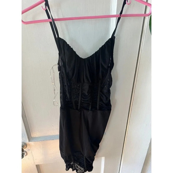 Tic Toc Women’s size Small Black lingerie bodysuit - Picture 2 of 8